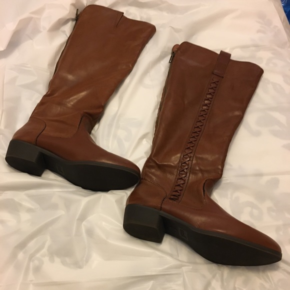 Women’s MIA girl Beautiful brown fall riding boots - Picture 11 of 13